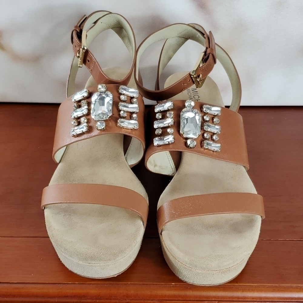 Michael Kors platform - 9 - Picture 3 of 6
